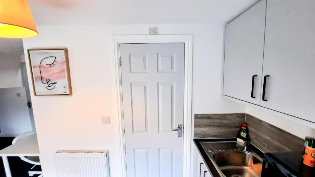 Premier Nottingham Studios - Burford Road Екстериор снимка