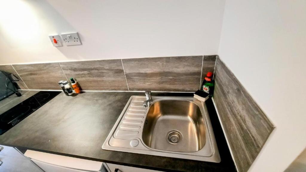 Premier Nottingham Studios - Burford Road Екстериор снимка