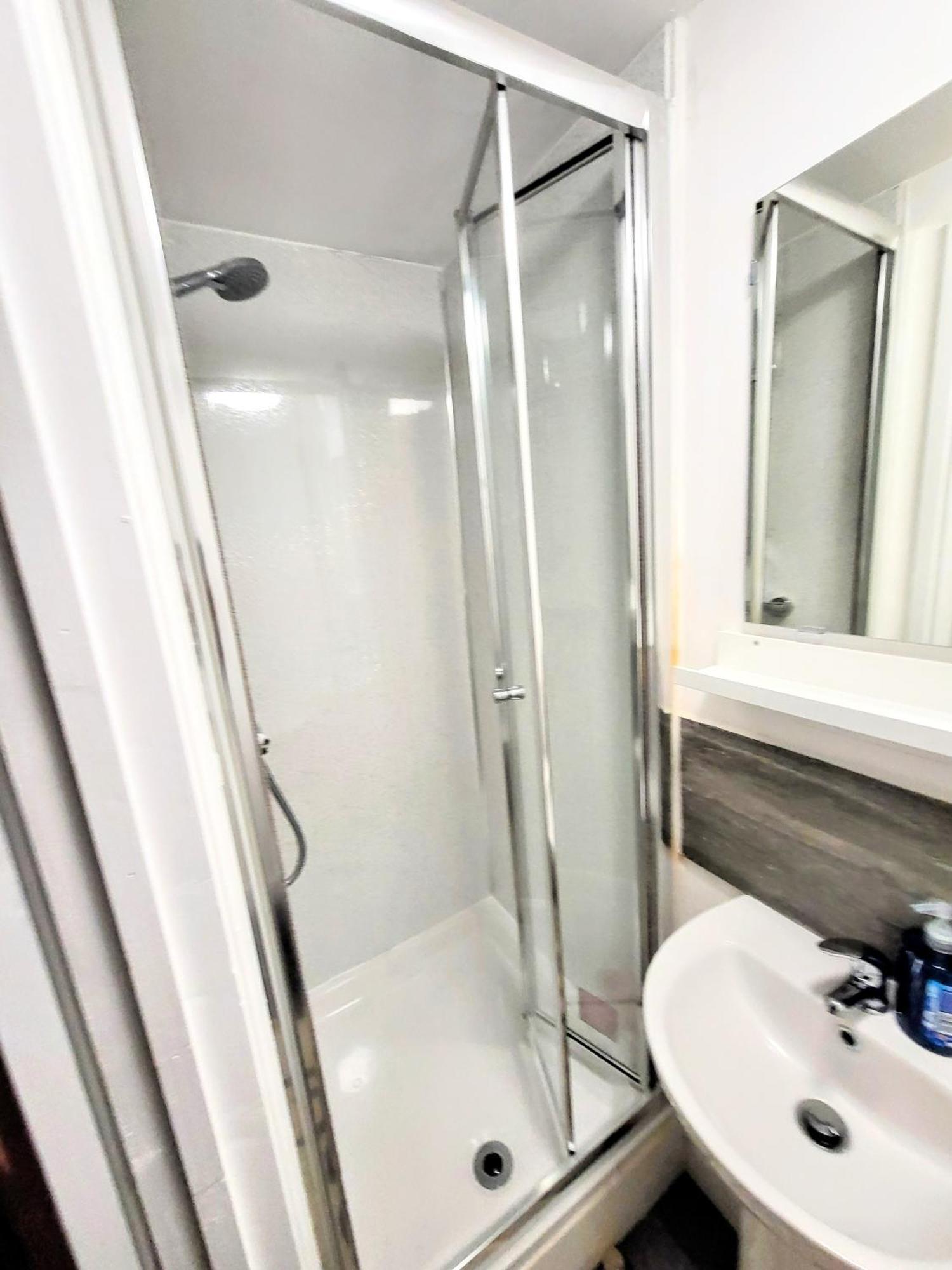 Premier Nottingham Studios - Burford Road Екстериор снимка